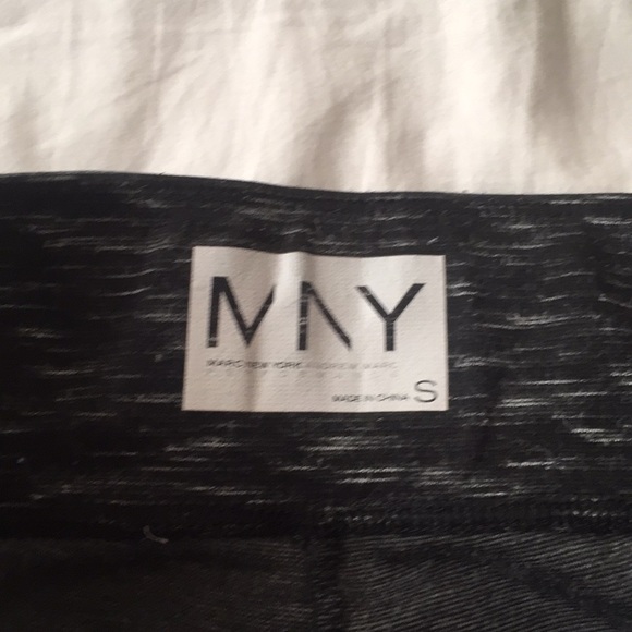 MARC NY BLACK AND GRAY SPANDEX - Picture 3 of 4